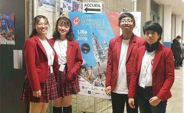 dong phuc hoc sinh truong hoc 4