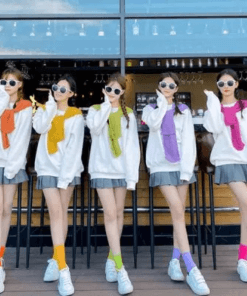 May Áo Khoác Gió Đồng Phục – Thiết Kế Vàng Phối Đen Nổi Bật Từ Đồng Phục 365 13 21 Ao sweater dong phuc San pham cao cap thich hop cho mua lanh va cac su kien quang cao 4